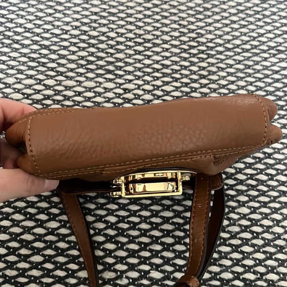 Michael Kors Crossbody - Picture 7 of 7